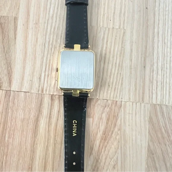 vintage style inox ladies gold tone black digital watch NEW BATTERY - Picture 8 of 11